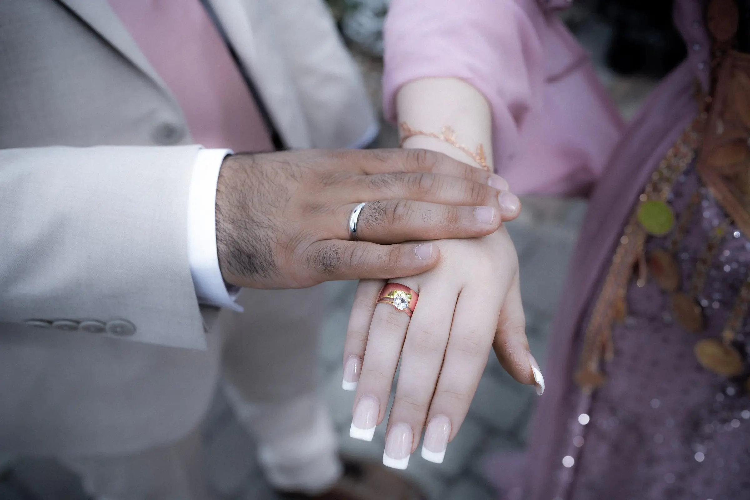Weddings photography in Lincoln, Nebraska by NVAR Studios
